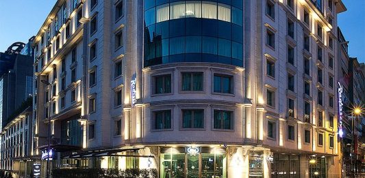 Radisson blu sisli هتل رادیسون بلو استانبول