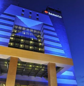 Ramada Plaza هتل رامادا پلازا