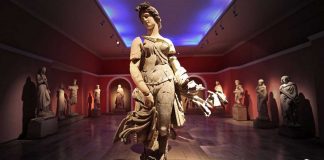 موزه باستان شناسی آنتالیا موزه باستان شناسی آنتالیا