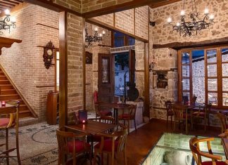 رستوران کاراف واین رستوران کاراف واین