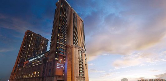 Berjaya Times Square Hotel Kuala Lumpur هتل برجایا تایمز اسکوئر
