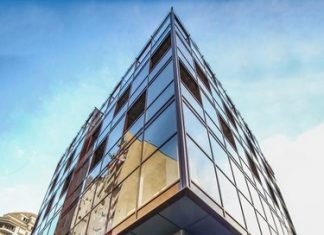 Wine Palace هتل واین پالاس