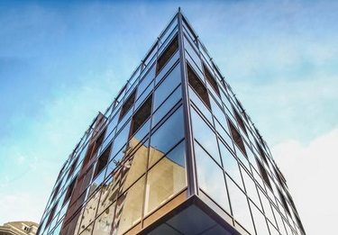 Wine Palace هتل واین پالاس