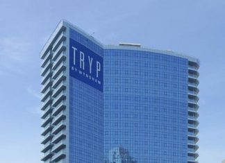 TRYP by Wyndham Dubai هتل تریپ بای ویندهام دبی