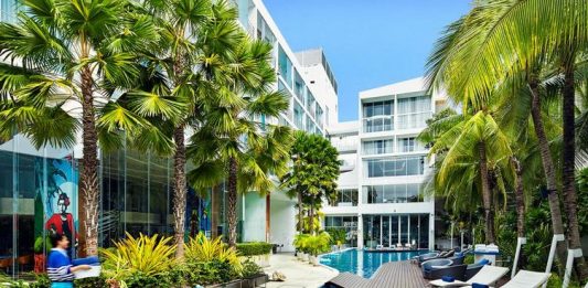 Baraquda Pattaya هتل براکودا