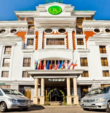 Cron Palace هتل کرون پالاس