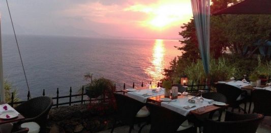 رستوران نجات بالیک رستوران نجات بالیک