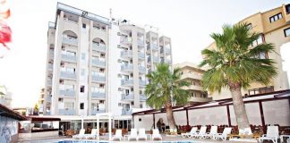 Dabaklar Hotel استخر روباز هتل داباکلار