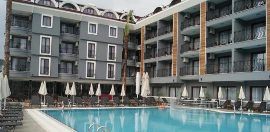 Club Viva هتل کلاب ویوا مارماریس