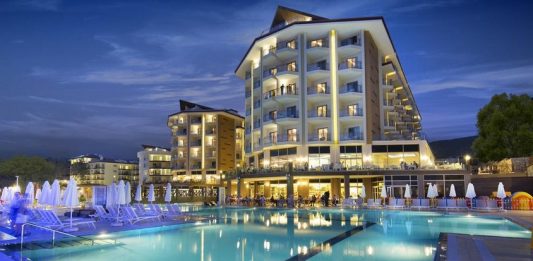 Ramada Resort Kusadasi & Golf هتل رامادا ریزورت کوش آداسی