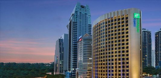 Holiday Inn Express Kuala Lumpur هتل هالیدی این اکسپرس کوالالامپور