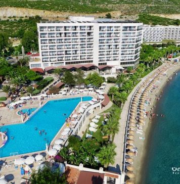 Tusan Beach Resort هتل توسان بیچ ریزورت