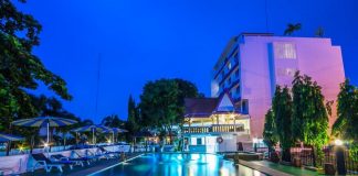 Hotel Zing استخر هتل زینگ پاتایا