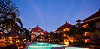 White Rose Kuta Resort هتل وایت رز بالی