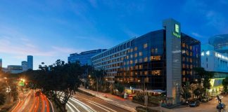 Holiday Inn Singapore hotel هتل هالیدی این سنگاپور