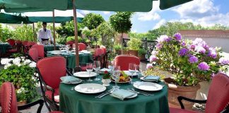 کافه رستوران پوشکین کافه رستوران پوشکین