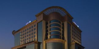 Radisson Blu Kaushambi Delhi NCR هتل رادیسون بلو قاضی آباد