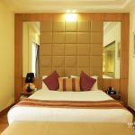 هتل گلدن تولیپ چاتارپور