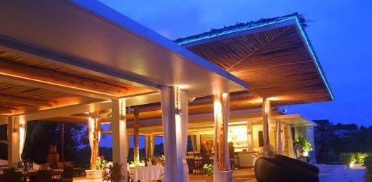 رستوران بریز رستوران بریز پوکت