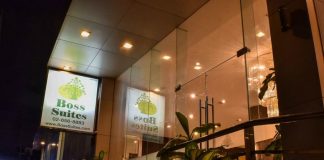 Boss Suites Nana Hotel