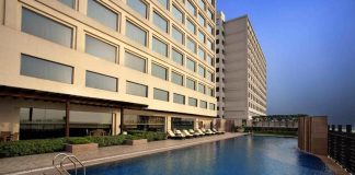 Holiday Inn New Delhi Mayur Vihar Noida هتل هالیدی این میور ویهار نویدا