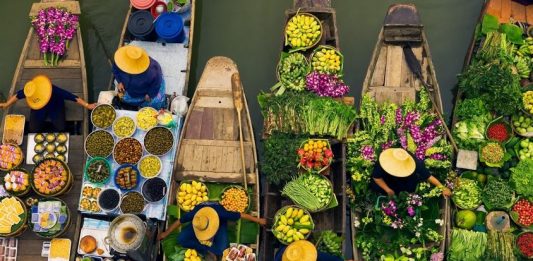 بازار شناور بانکوک