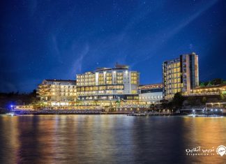 Charisma De Luxe Hotel