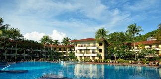 Holiday Villa Beach Resort