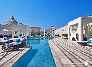 V Hotel Dubai استخر هتل وی دبی