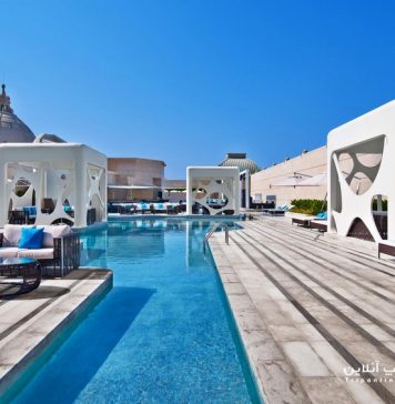 V Hotel Dubai استخر هتل وی دبی