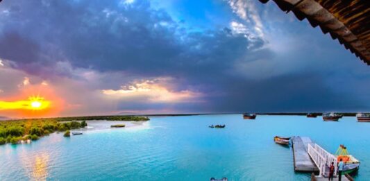 راهنمای جامع اقامت در شهرها و مقاصد گردشگری ایران